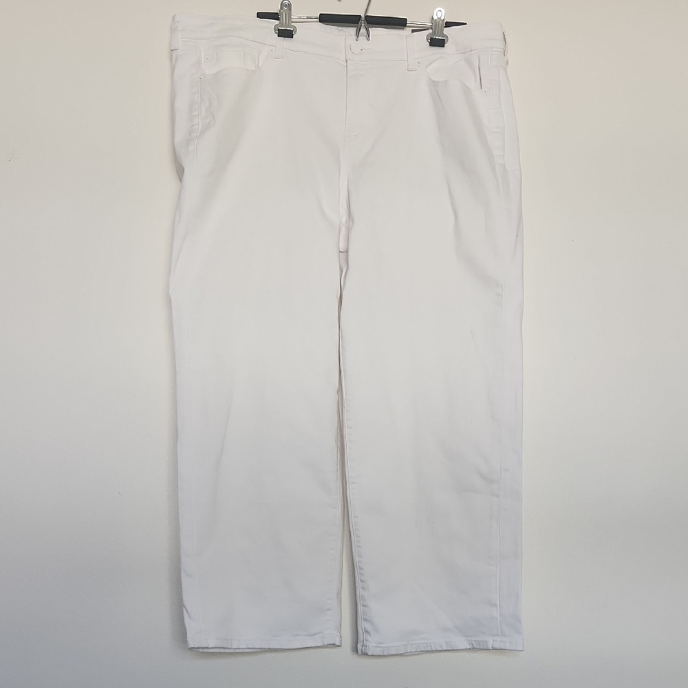 Torrid White Flare & Wide Leg Jeans